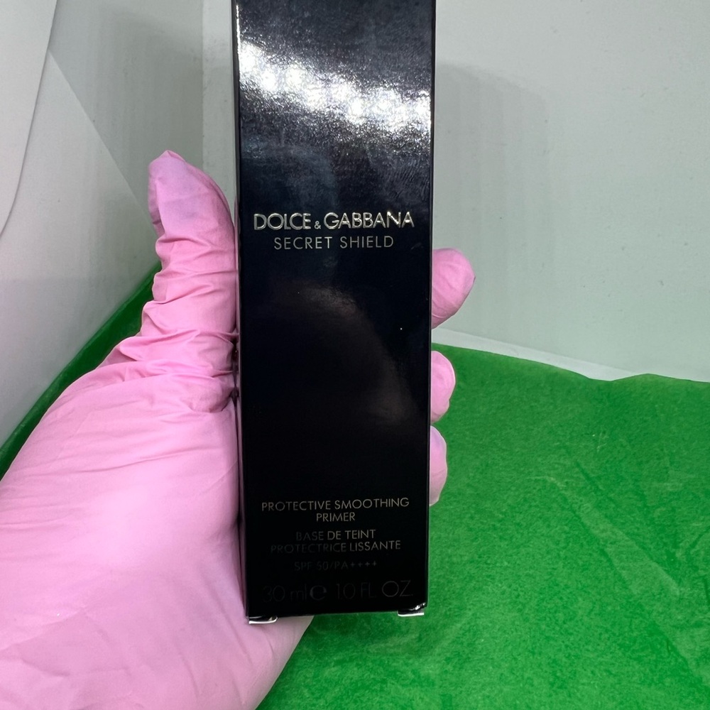 Dolce & Gabbana Secret Shield Protective Smoothing Primer
